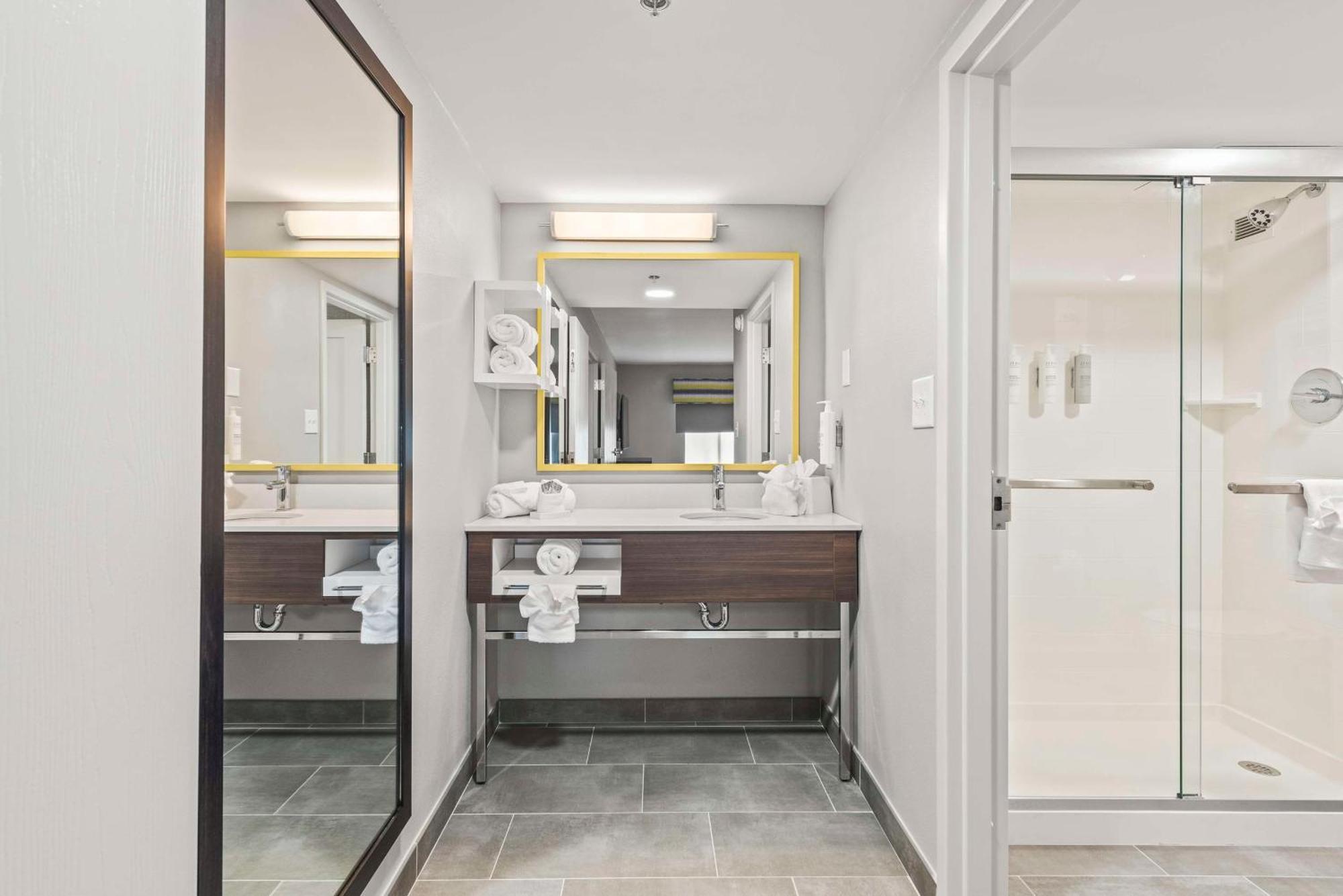 Hampton Inn Columbus-North Kültér fotó