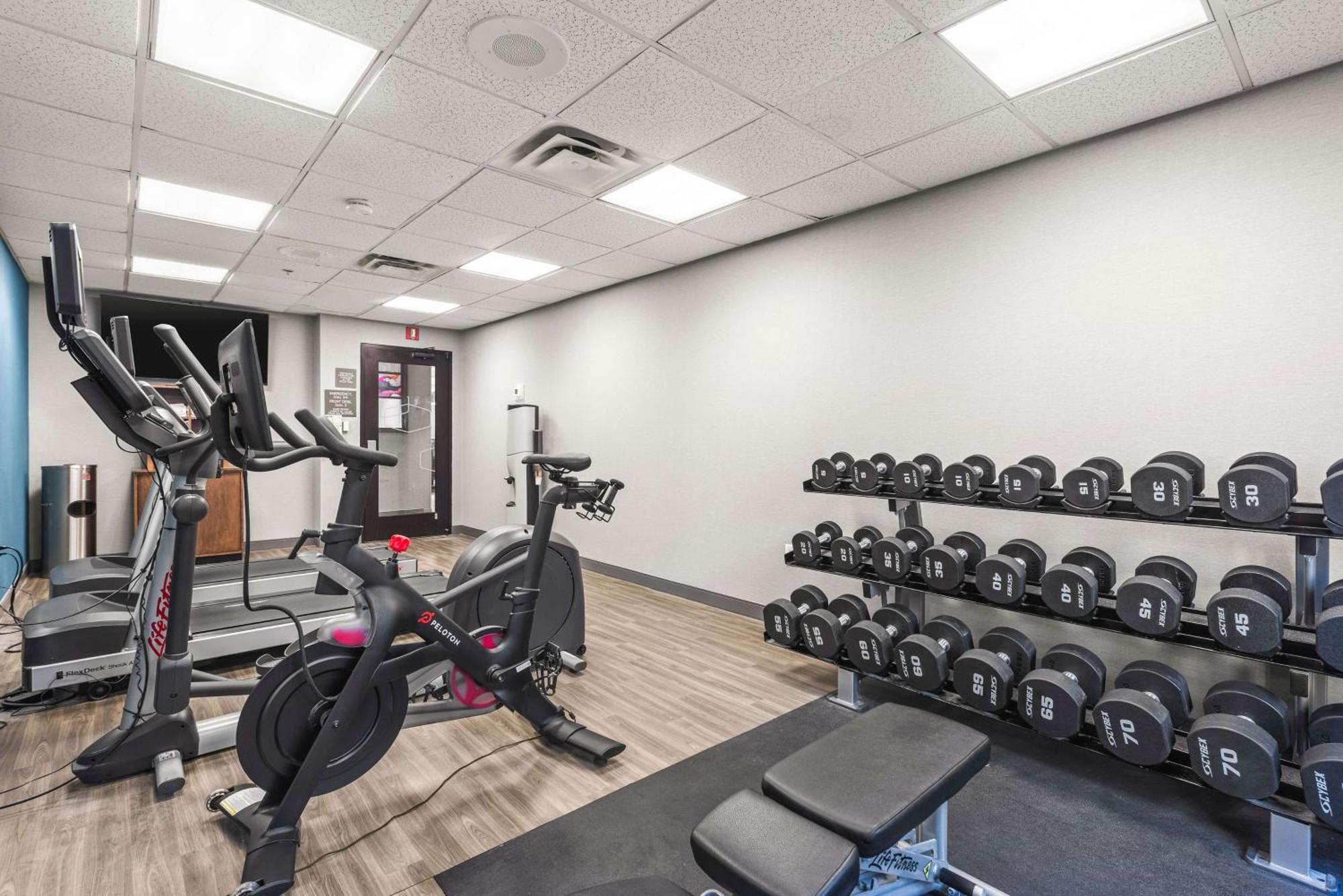 Hampton Inn Columbus-North Kültér fotó