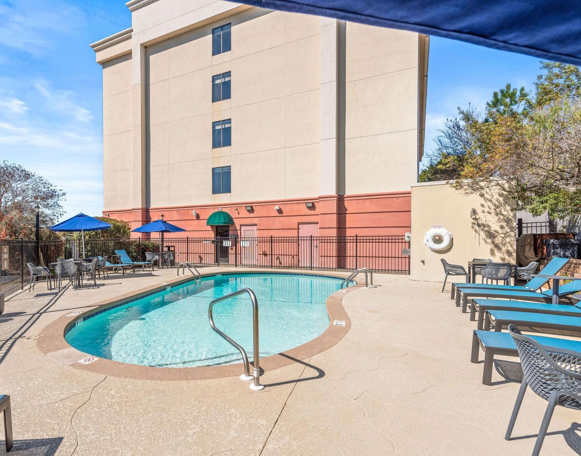 Hampton Inn Columbus-North Kültér fotó