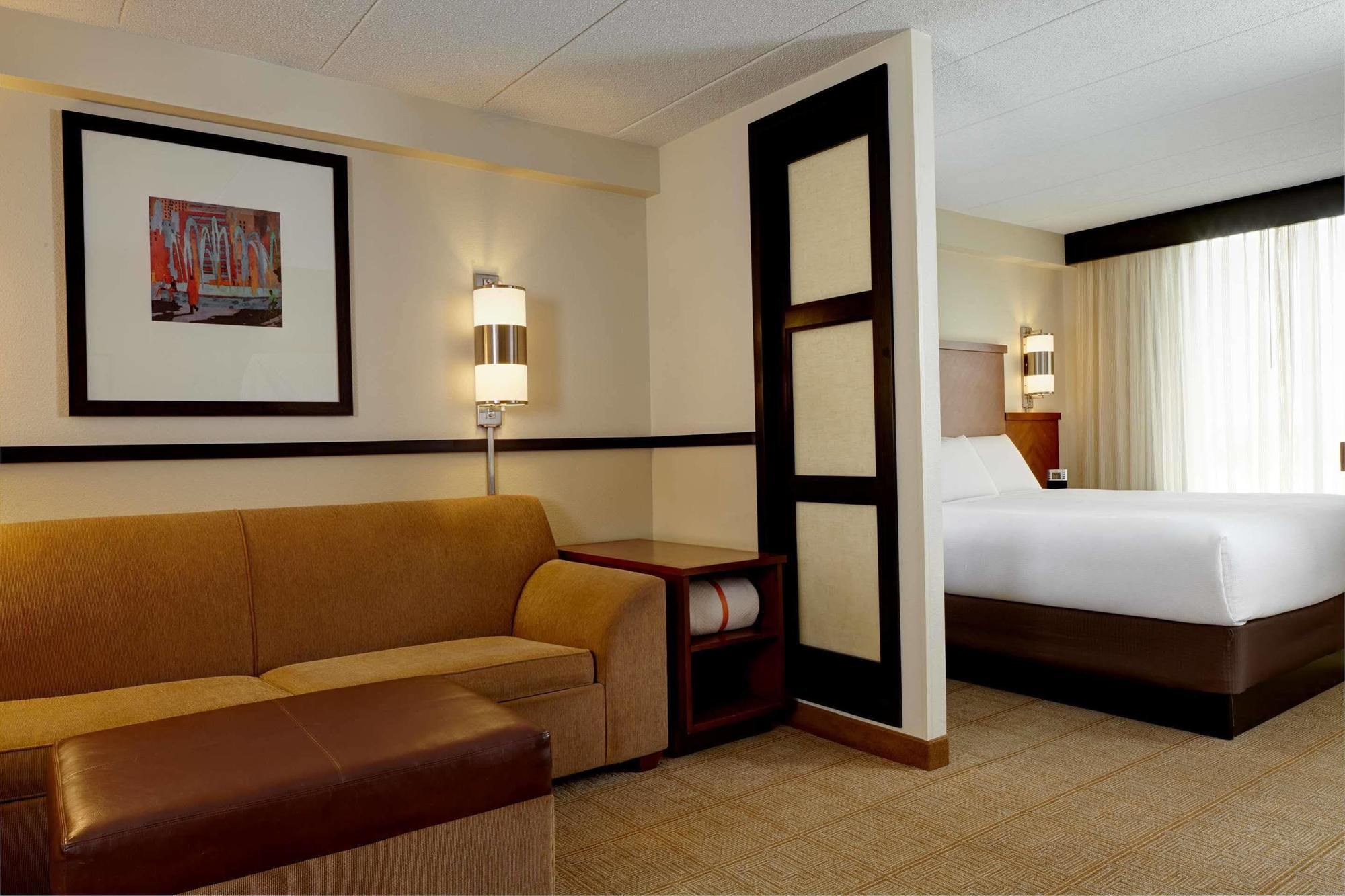 Hampton Inn Columbus-North Kültér fotó
